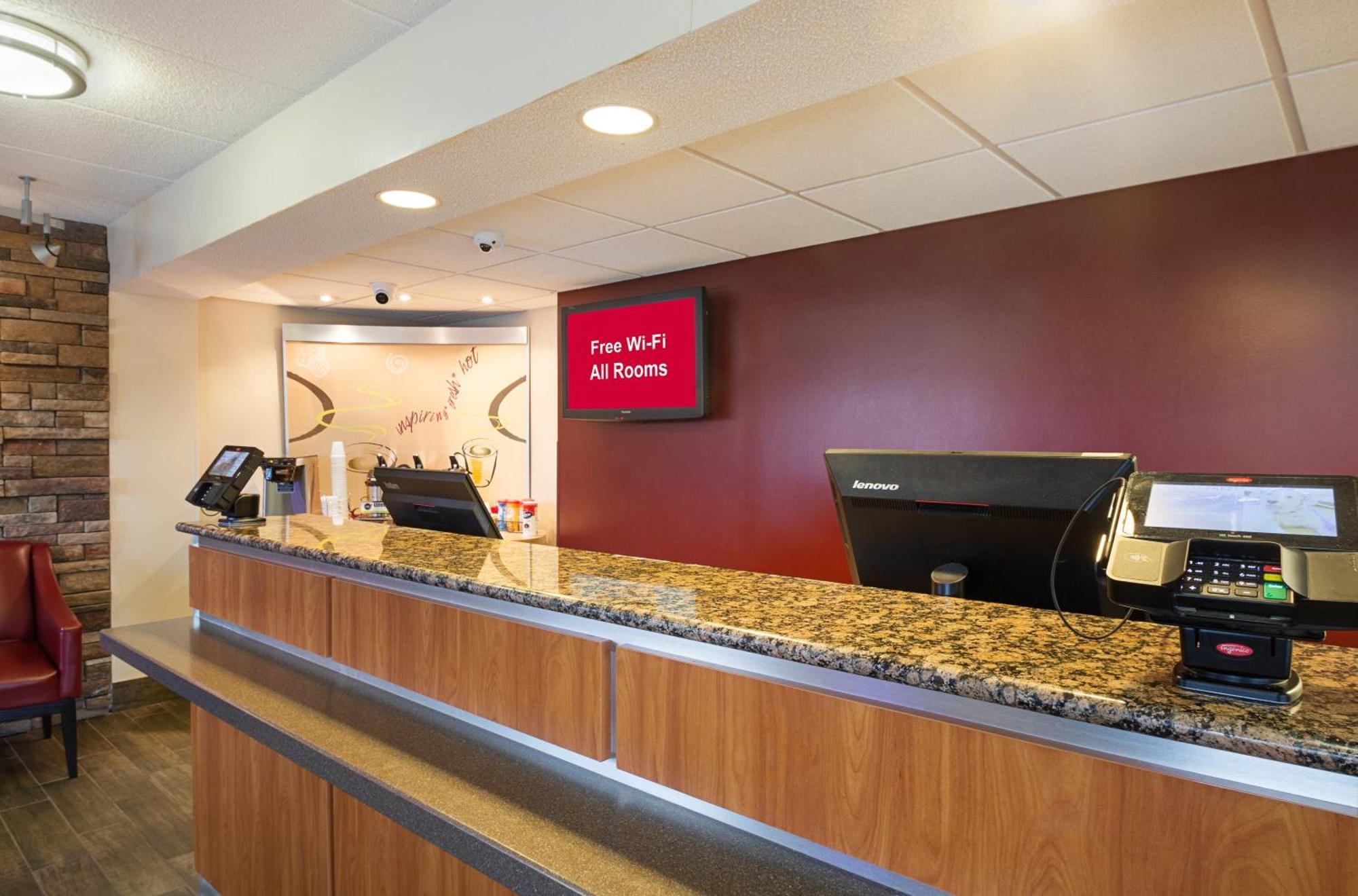 Red Roof Inn Madison, Wi Zewnętrze zdjęcie